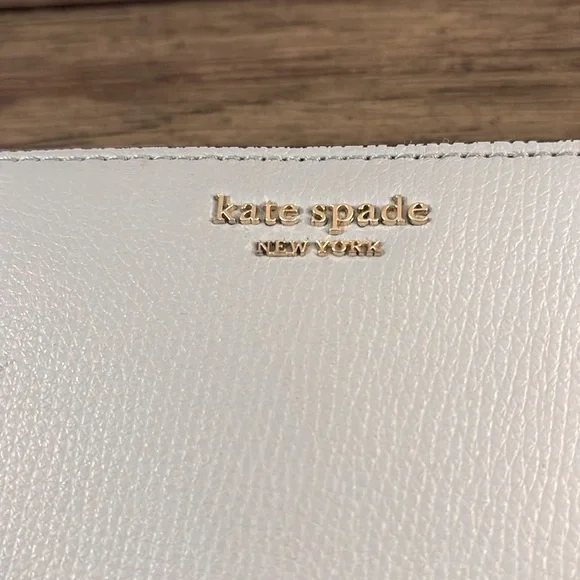 EUC [kate spade] Powder Light Blue Continental Zip-Around Long Wallet - Picture 4 of 14